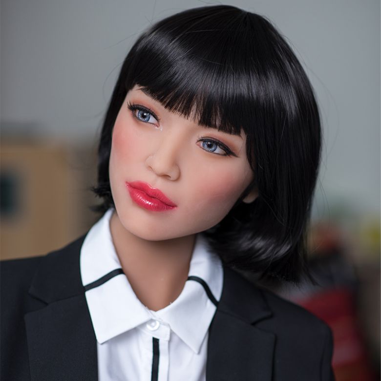 Elegant Black Haired 5.4ft Sex Doll