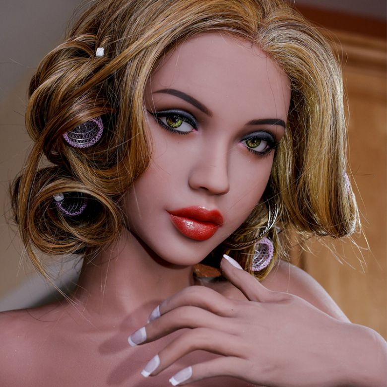 Verführerische blonde 170cm Sex Doll mit Lockenwicklern